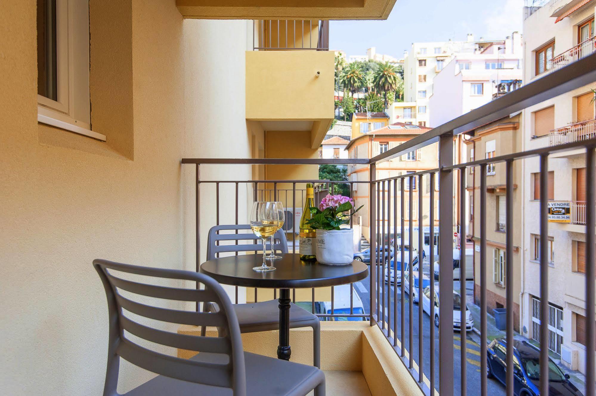 Apartment Serafina Nice